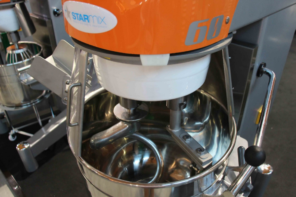 Миксер планетарный напольный STAR MIX PL60NVHF (380V)